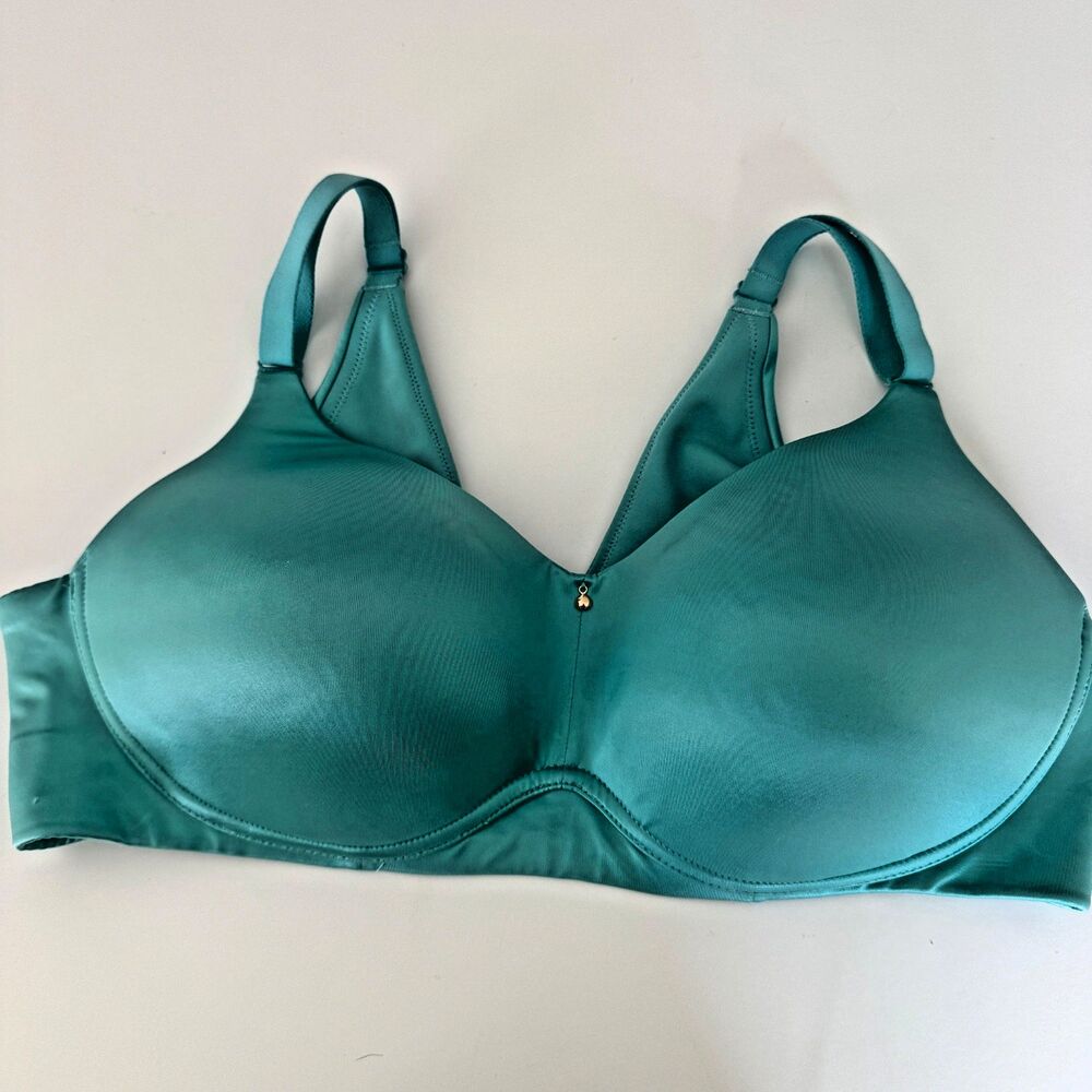 Cacique Bra Size 38CGreen Lightly Lined Full Coverage No Wire Free